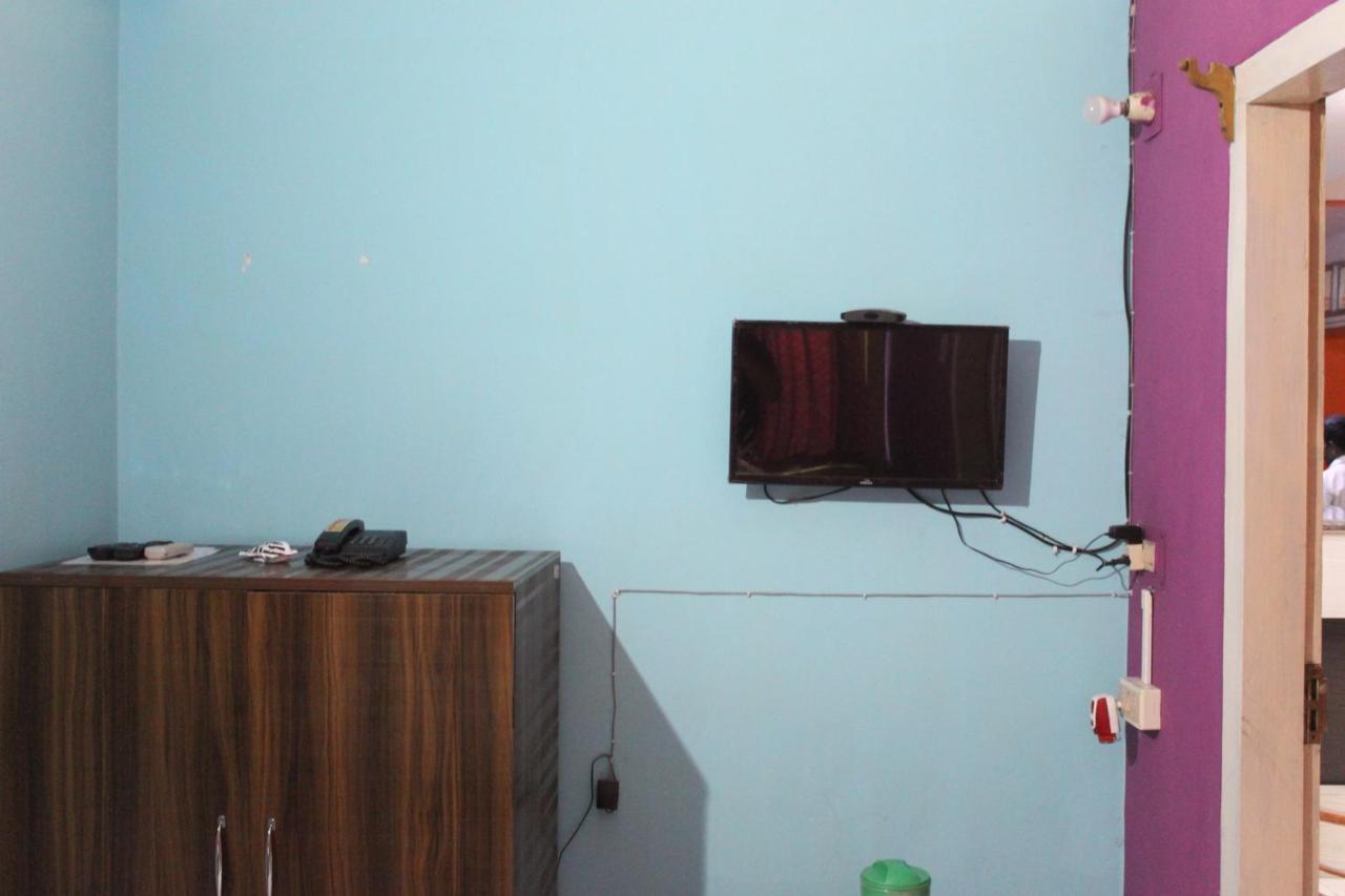 מלון גווהטי Lg Towers מראה חיצוני תמונה